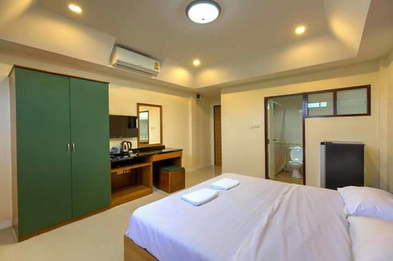 Shivani Residence Паттайя Экстерьер фото