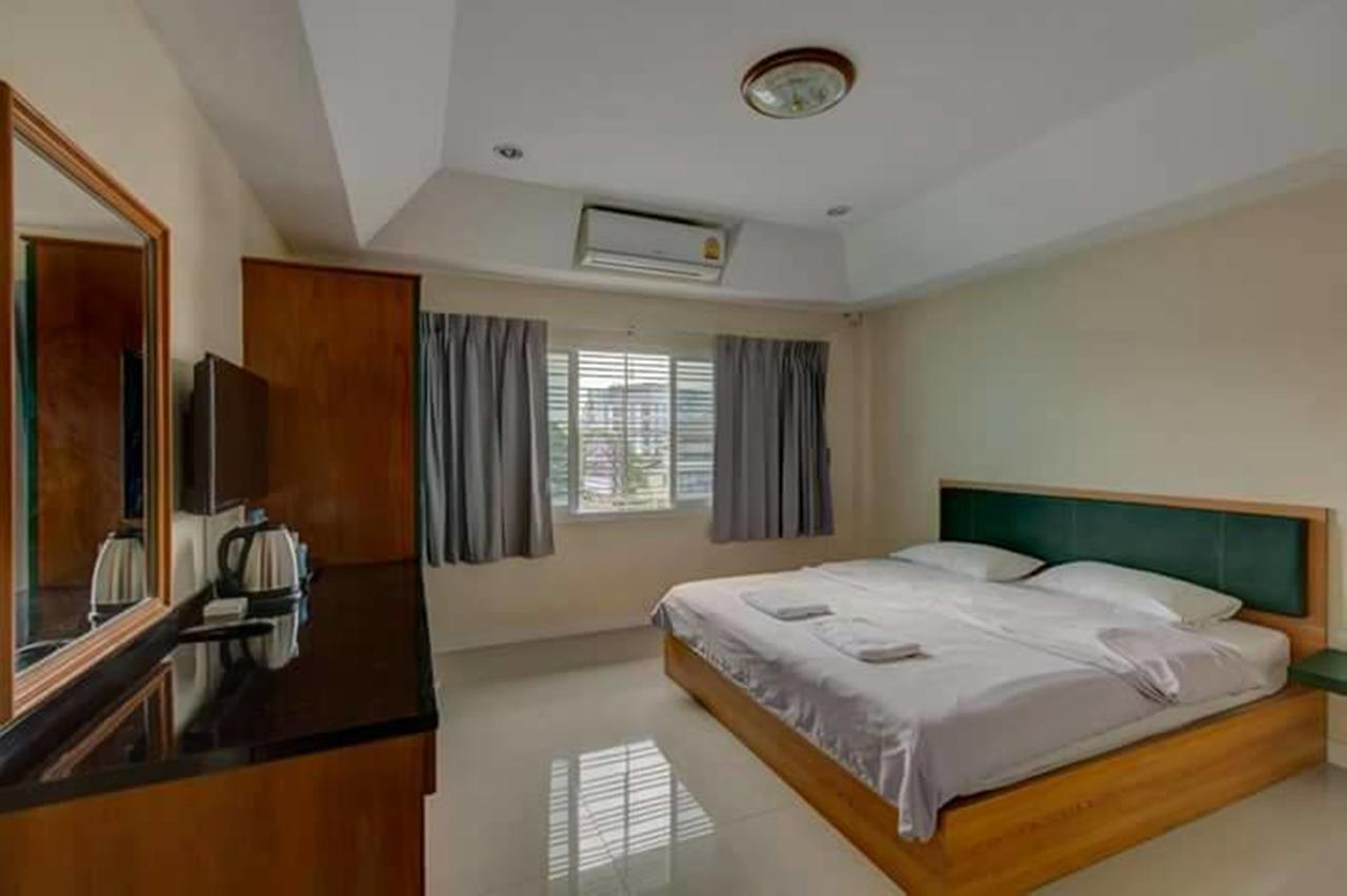 Shivani Residence Паттайя Экстерьер фото